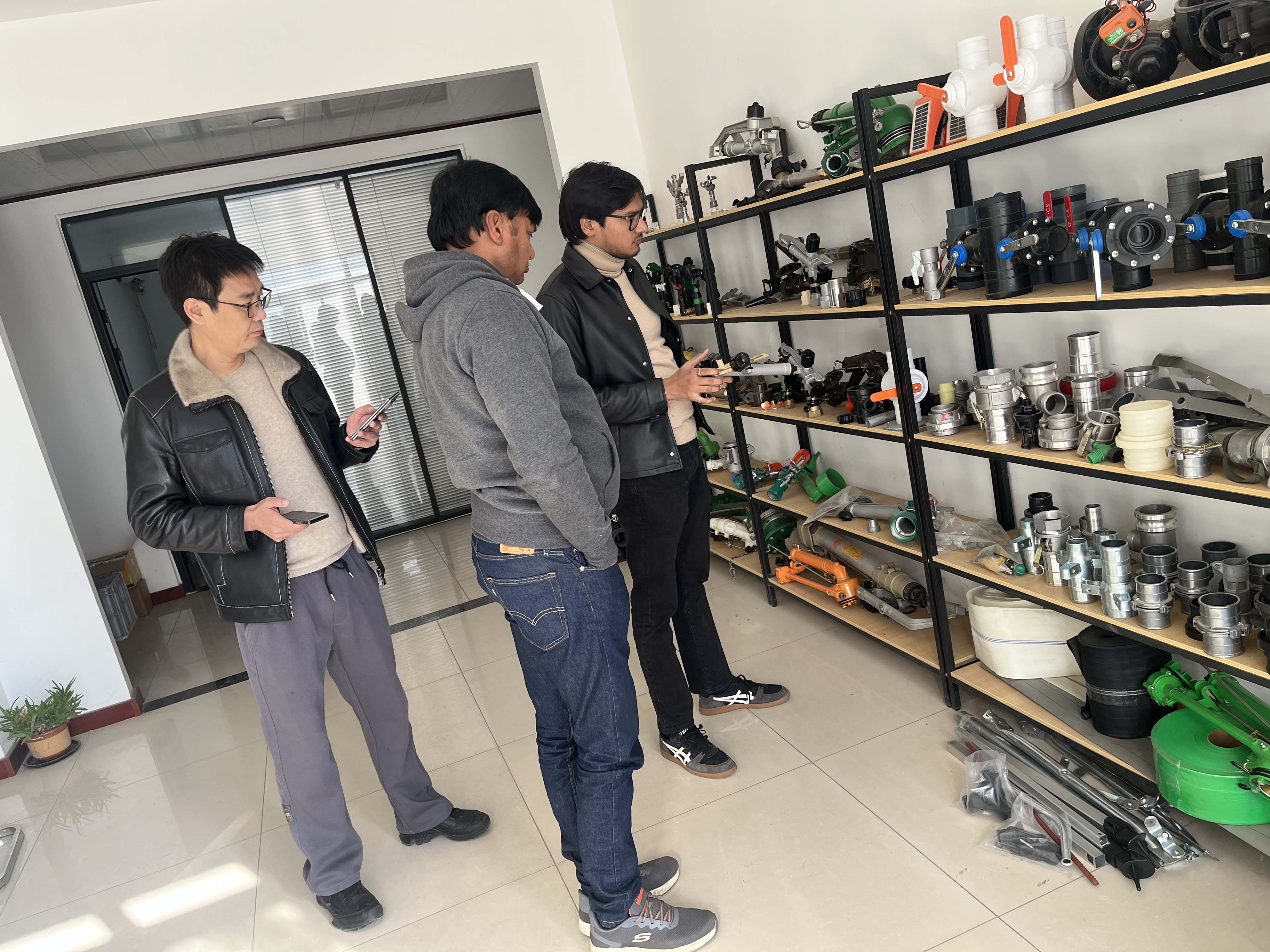 渝北NS40 涡轮喷枪获客户青睐 洽谈批量合作